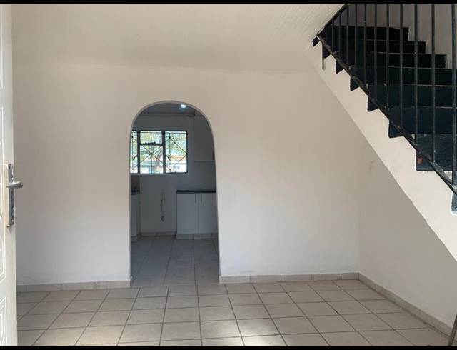2 BEDROOM HOUSE FOR SALE IN WOODLANDS